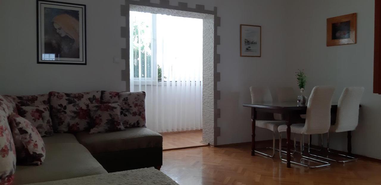 מאקרסקה Apartment Rita מראה חיצוני תמונה
