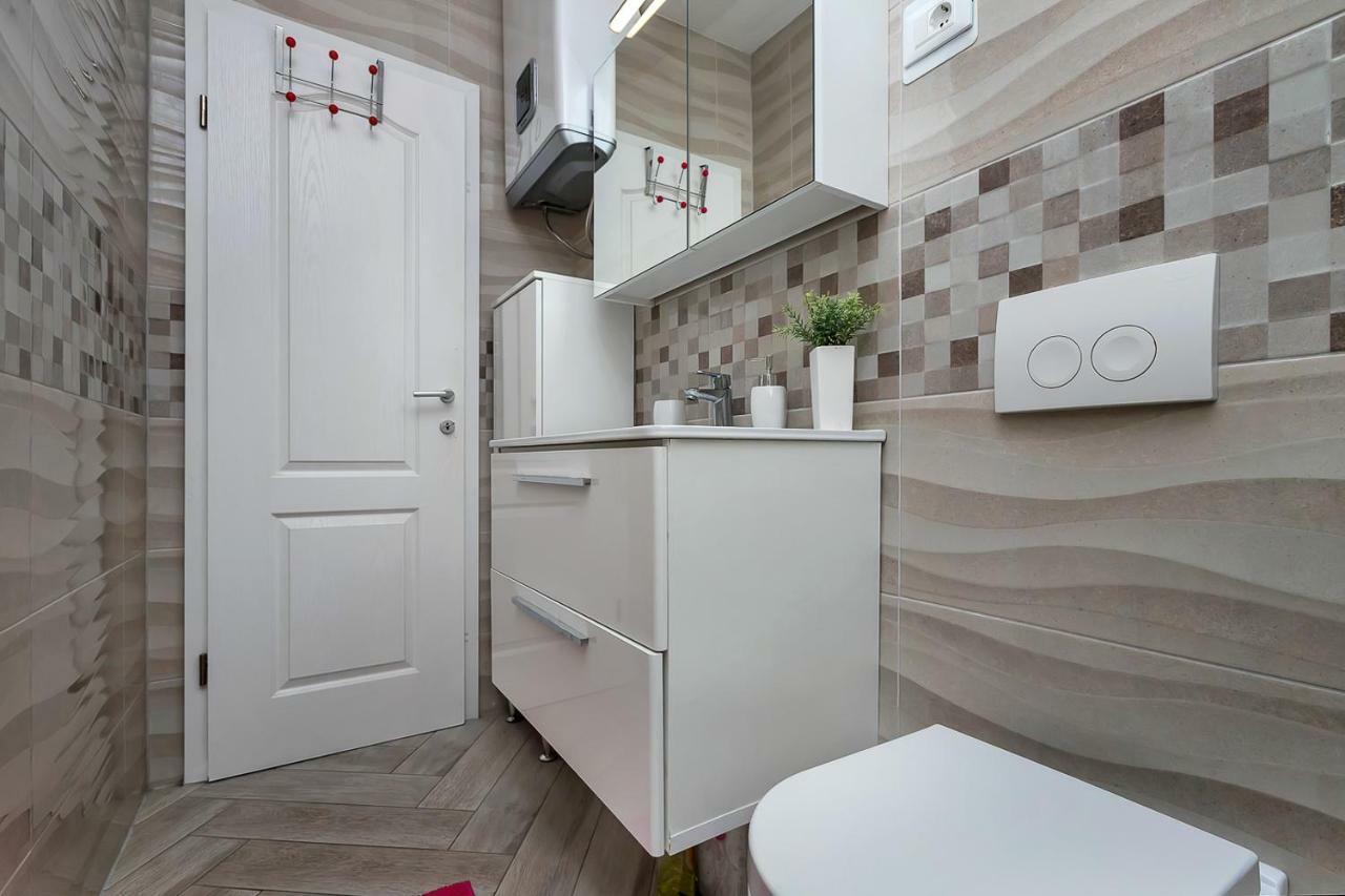 מאקרסקה Apartment Rita מראה חיצוני תמונה